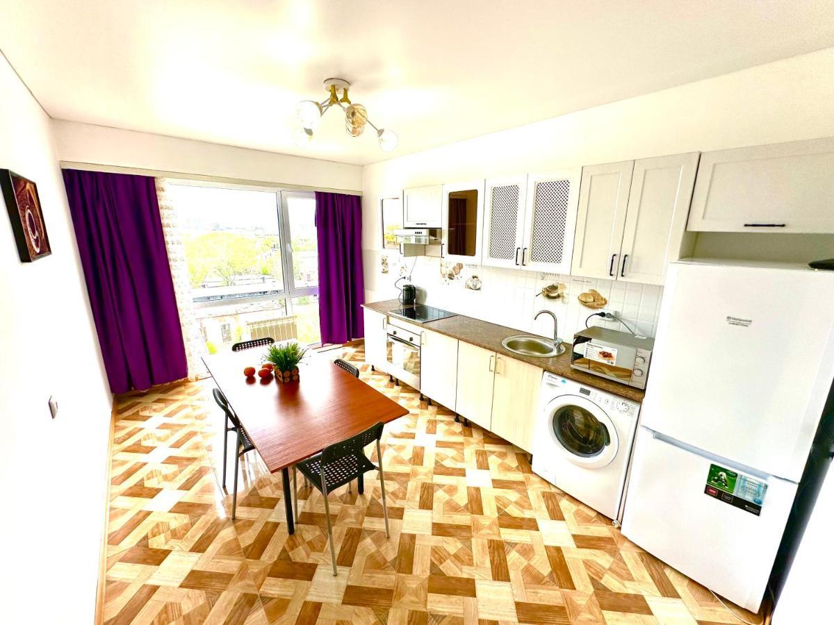 Medinahotelkz, # 70, Вид На Горы, До Арбата 15 Мин Пешком, Halal Almaty Exteriér fotografie